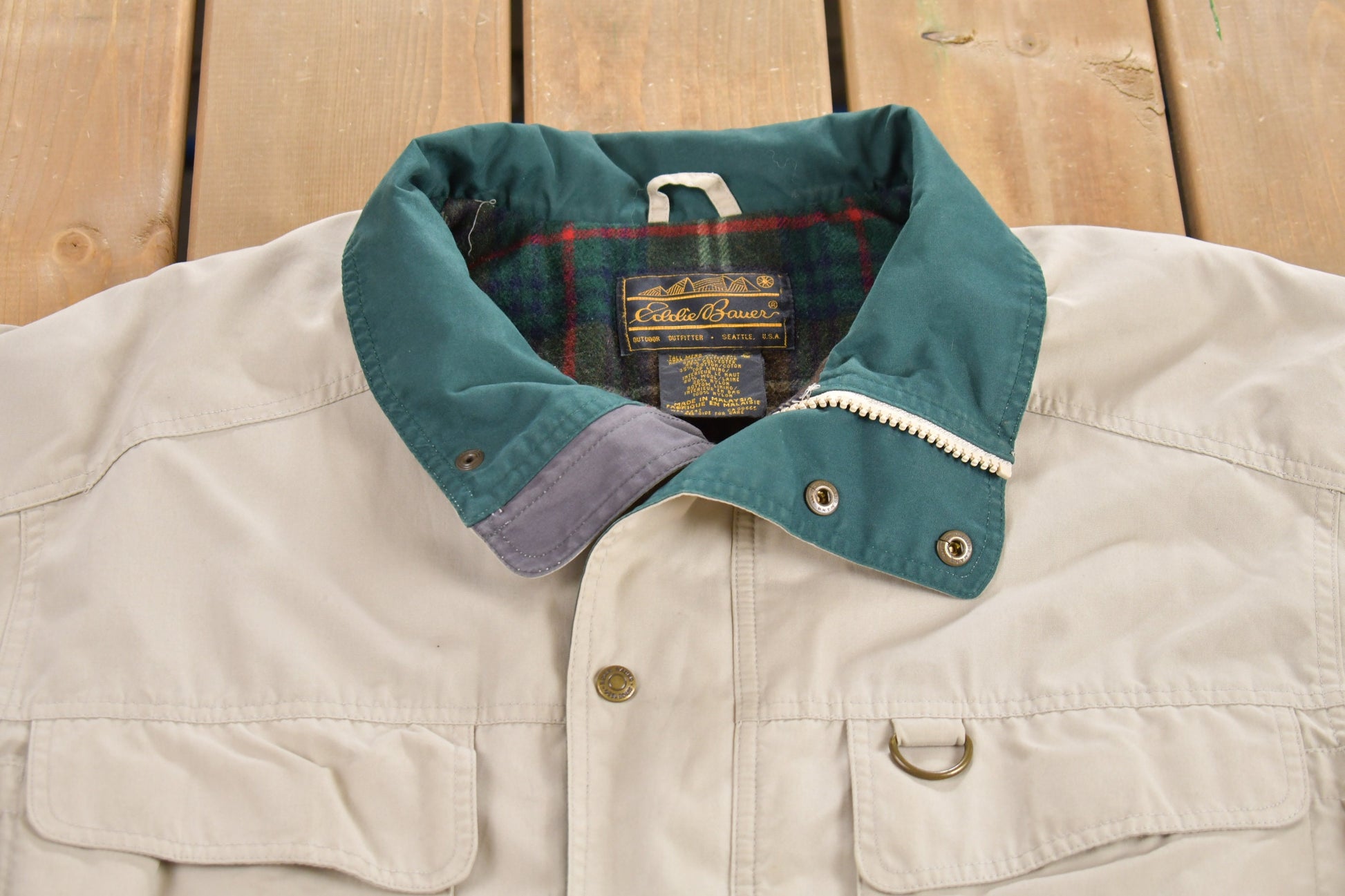 Vintage 1990s Eddie Bauer Field Coat / Vintage Eddie Bauer / Outdoorsman / Hunting Jacket / Chore Coat / Light Jacket / Beige Jacket
