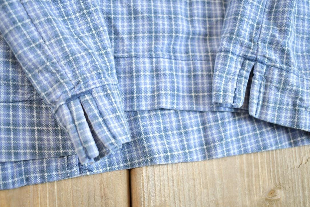 Vintage 1990s Cherokee Plus Size Cropped Fit Plaid Zippered Flannel Shirt