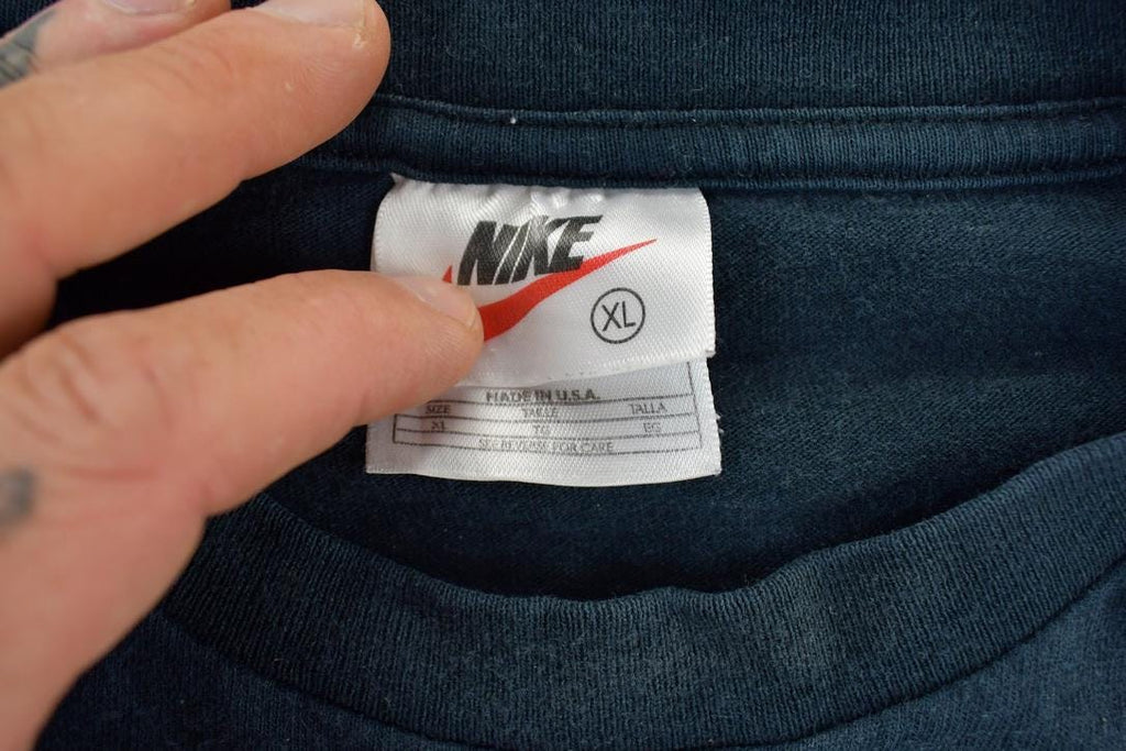 Vintage 1990s Nike Graphic T-Shirt