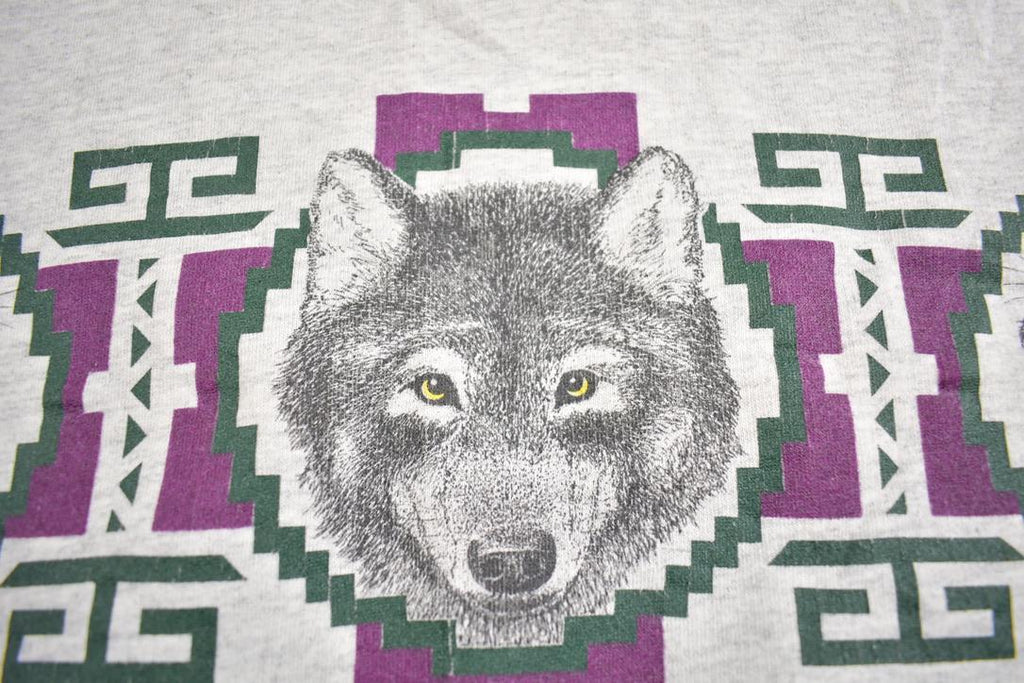 Vintage 1990s Majestic Wolf Outdoorsman Crewneck Sweatshirt Made In USA