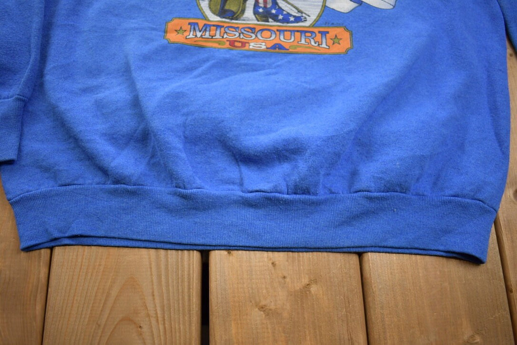 Vintage 1990s Branson Missouri USA Crewneck