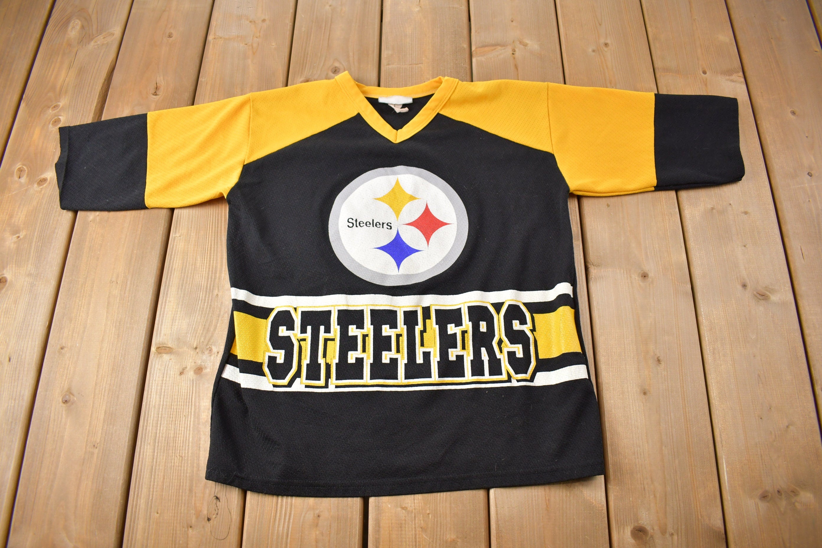 Vintage 1990s Pittsburgh Steelers NFL Jersey Style Graphic T-Shirt
