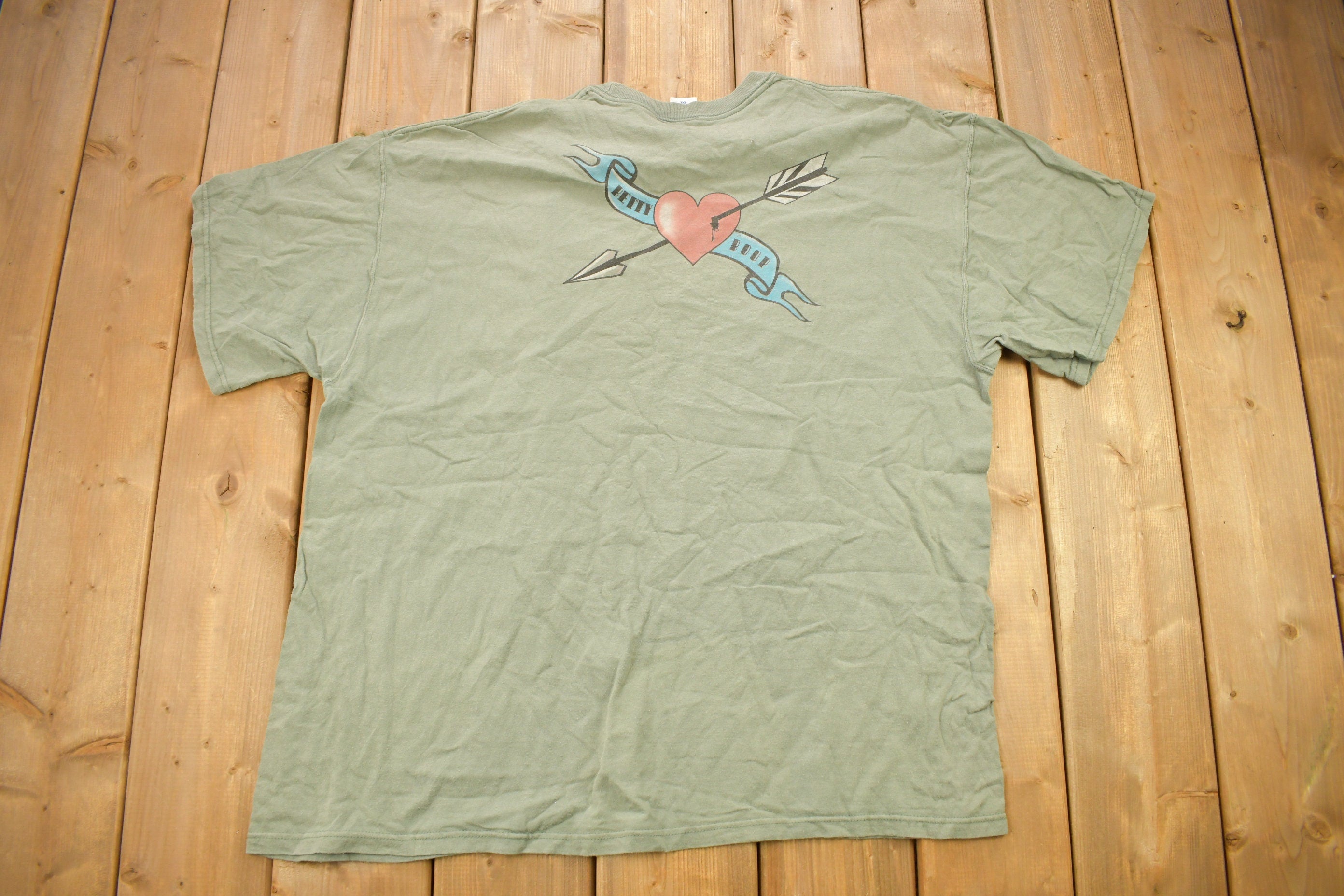 Vintage 1990s Betty Boop Sweet Heart Cartoon T-Shirt