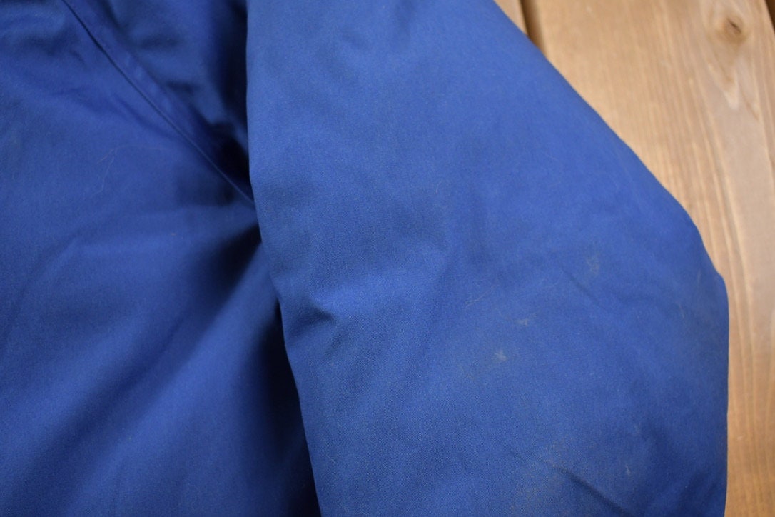 Vintage 1980s Trailwise Berkeley Blue Puffer Jacket