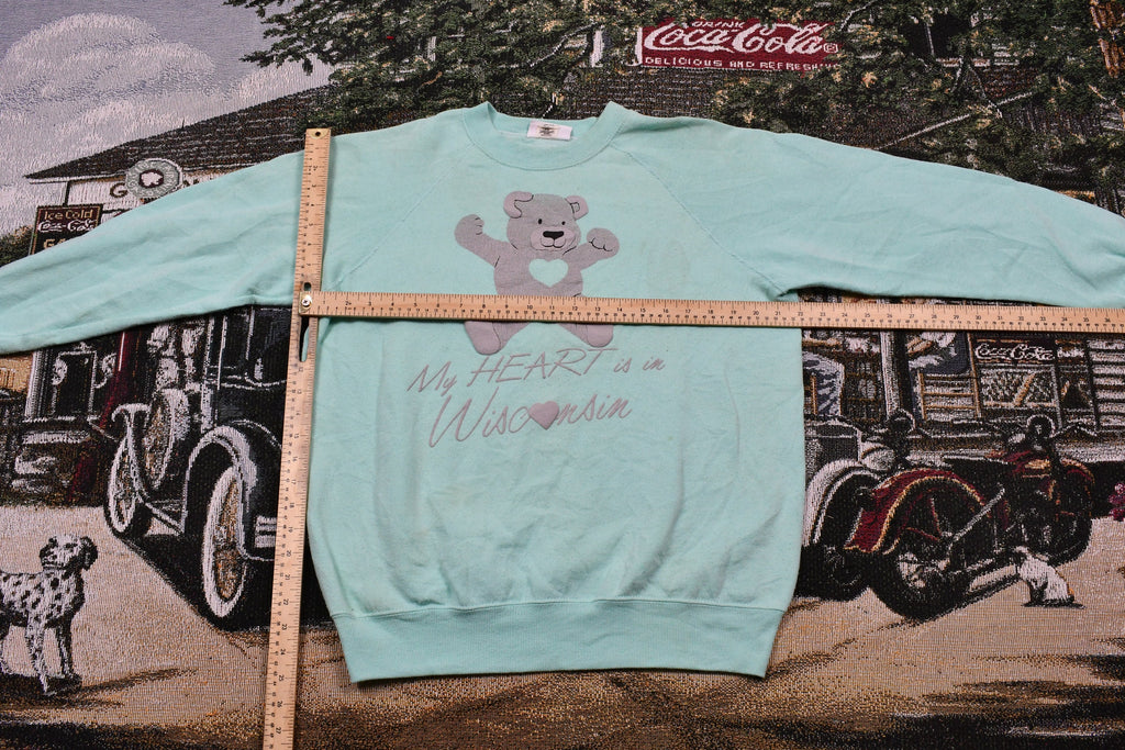 Vintage 1980s "My Heart Is In Wisconsin" Raglan Crewneck