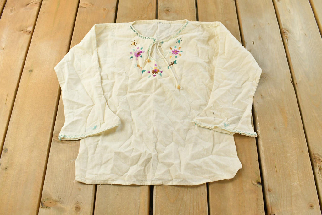 Vintage 1960s Floral Embroidered Peasant Blouse Shirt Womens