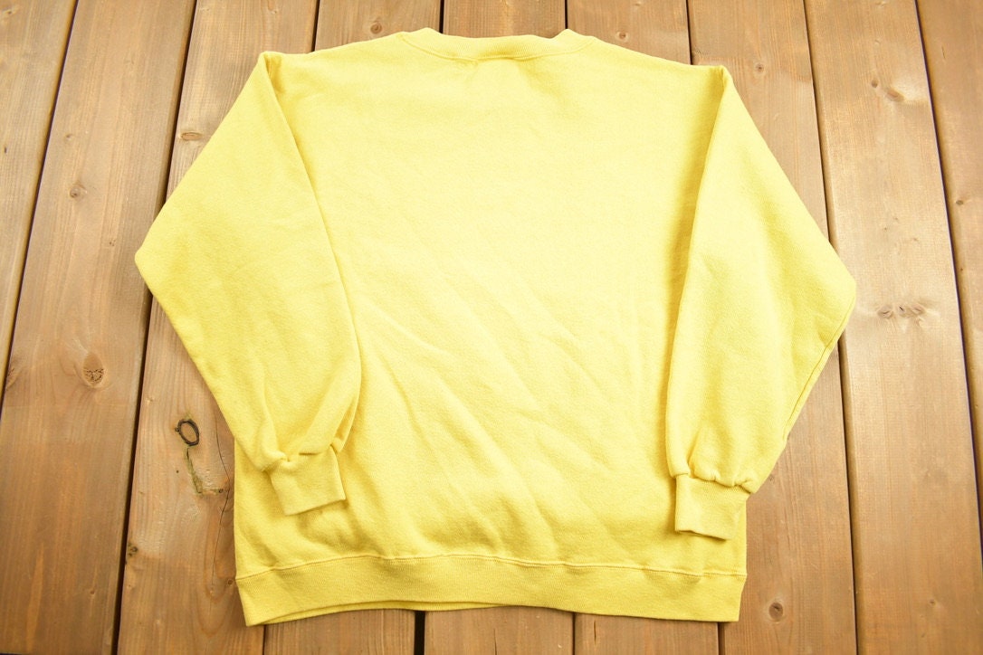 Vintage 1990s Walt Disney World Kids Mickey Mouse And Friends Disney Crewneck