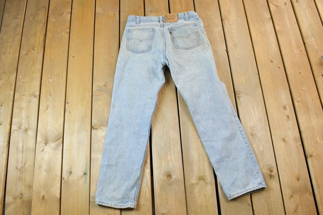 Vintage 1990s Levi Strauss Denim Jeans Size 31 x 28