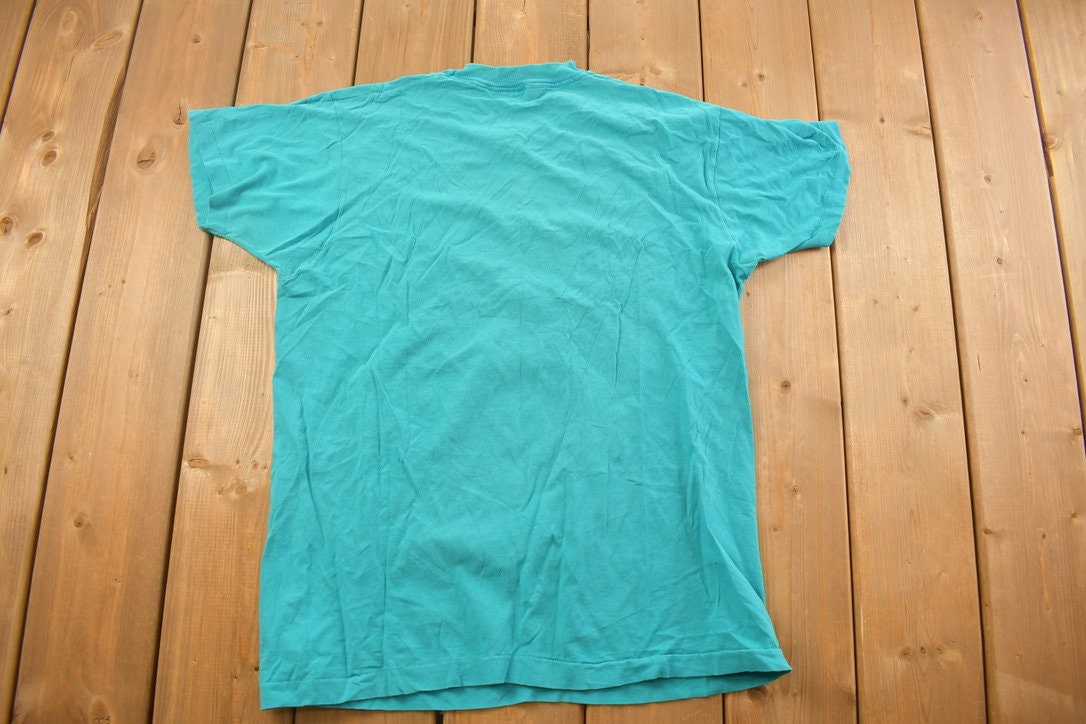 Vintage 1990s Soaring Eagle Theme Graphic T-Shirt