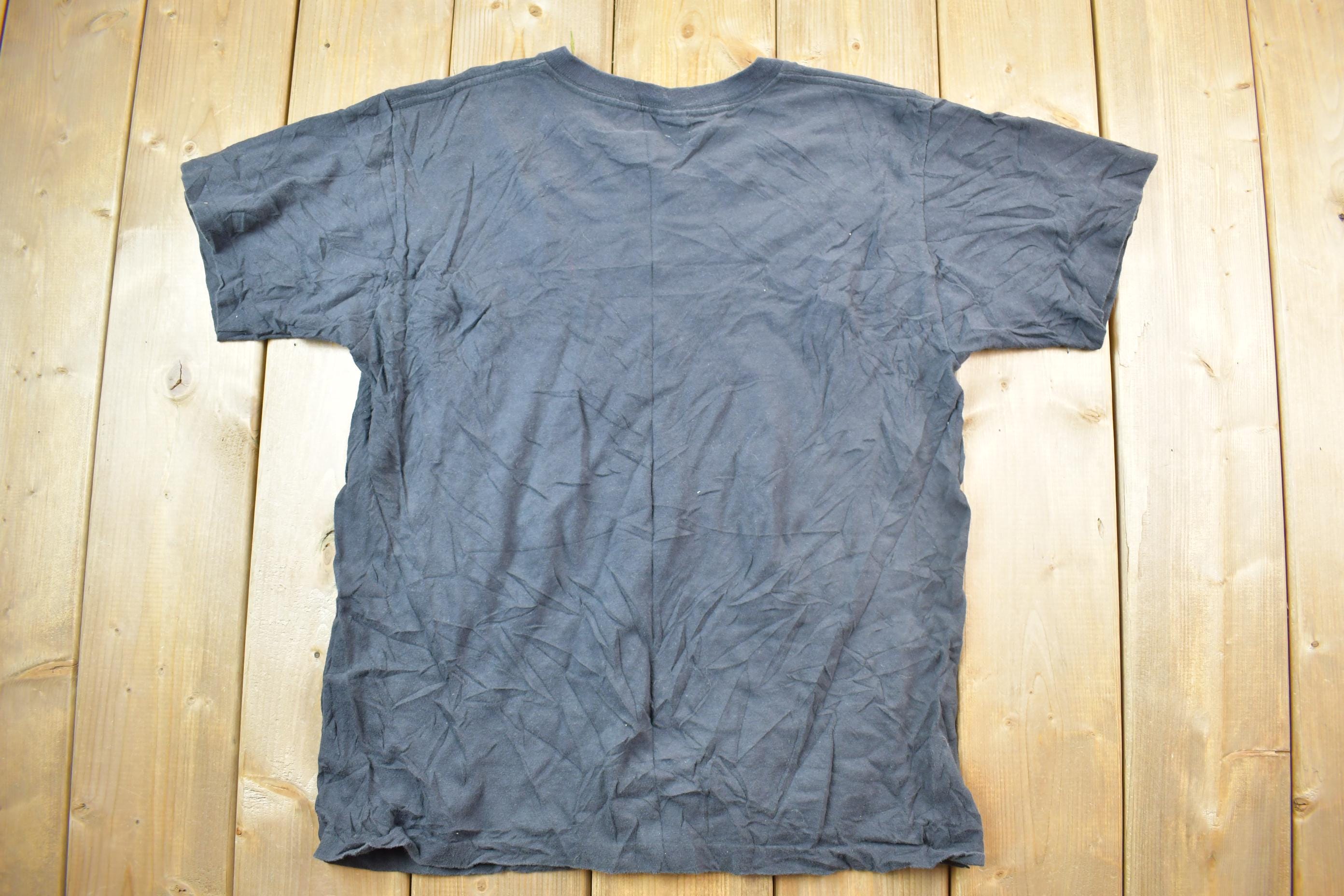 Vintage 1990s Floral Graphic T-Shirt