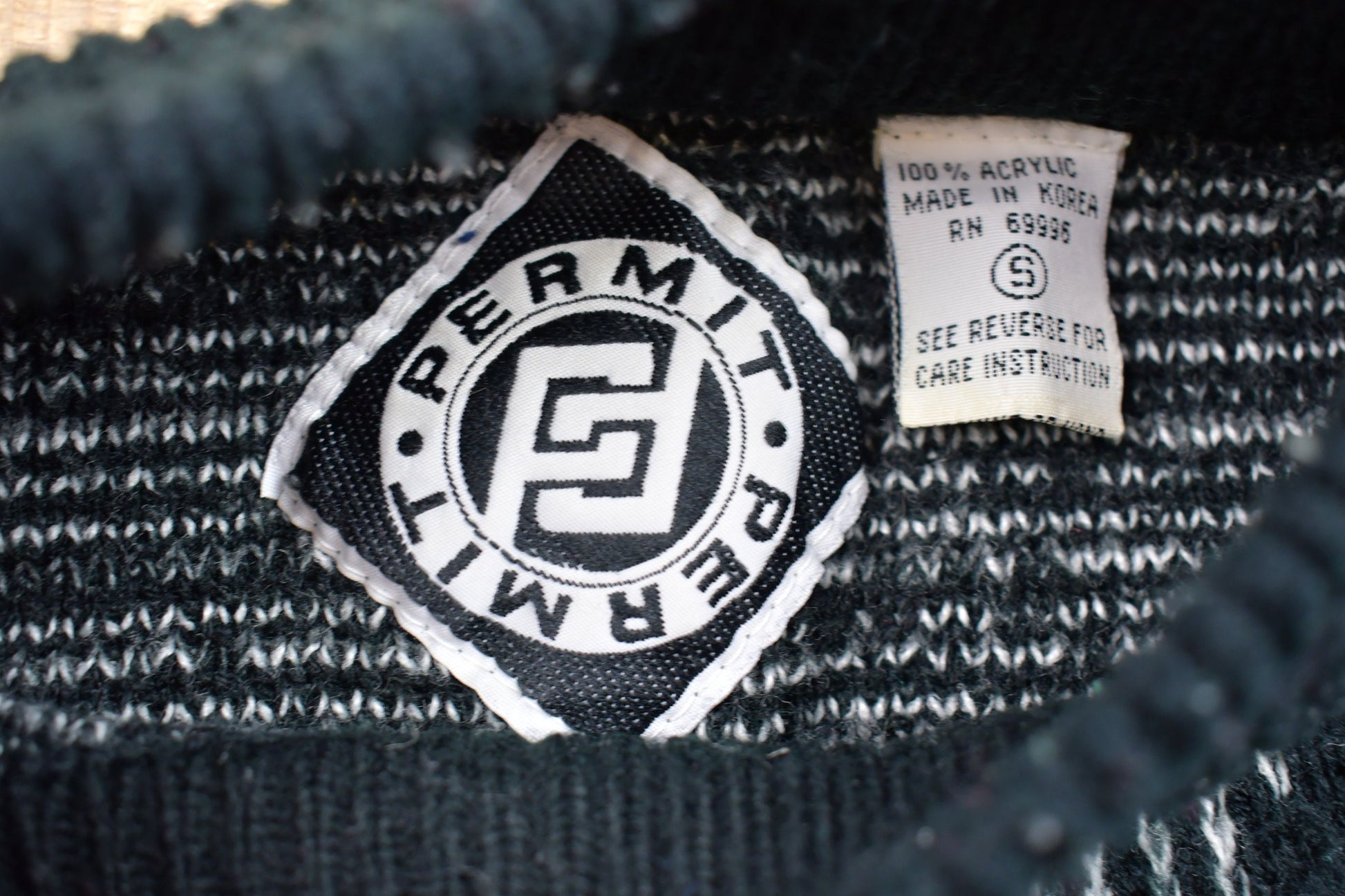 1990s Vintage Knit Sweater