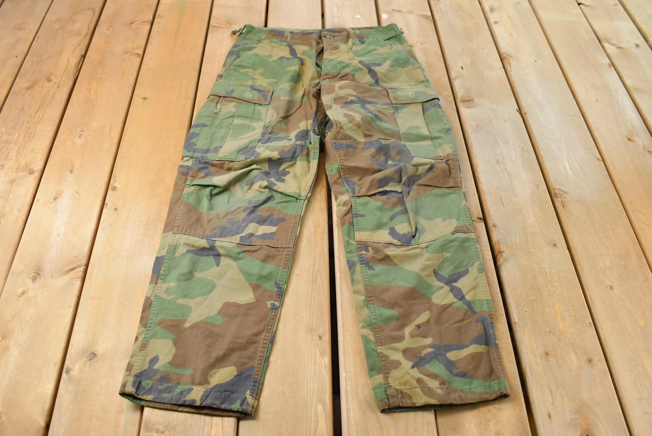 Vintage 1990s Army Woodland Camouflage Cargo Pants Men's Small