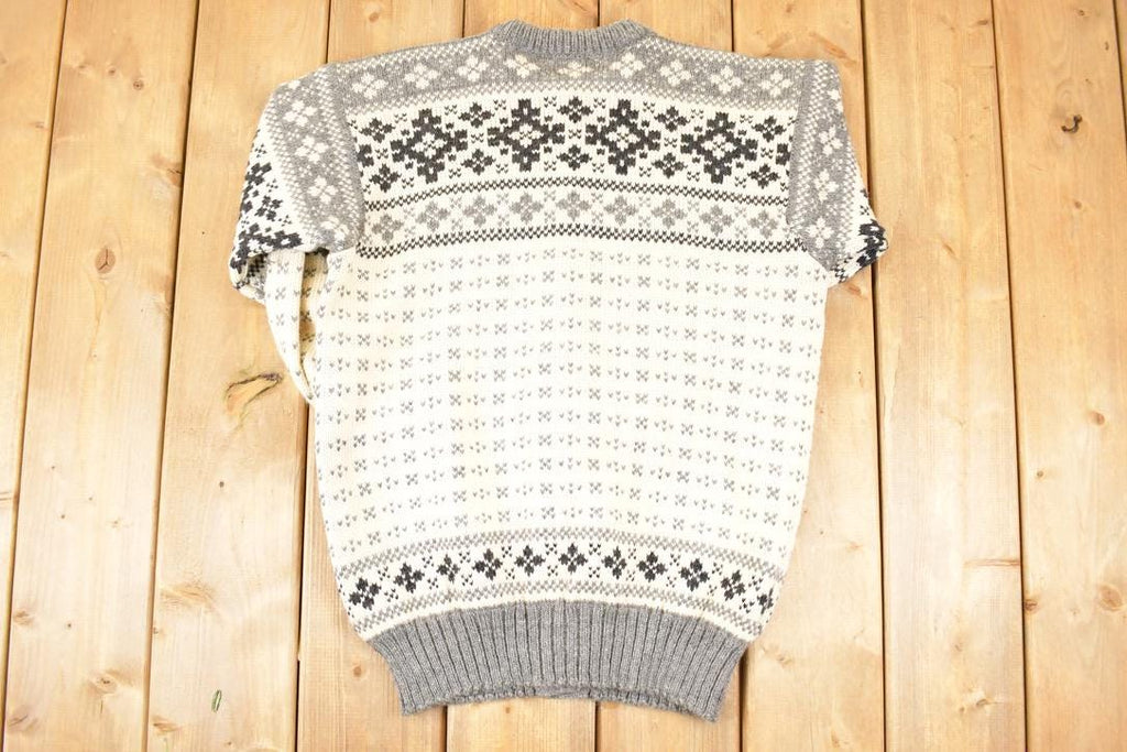 Vintage 1990's Abstract Snowflake Wool Knit Cardigan Sweater Men's S /