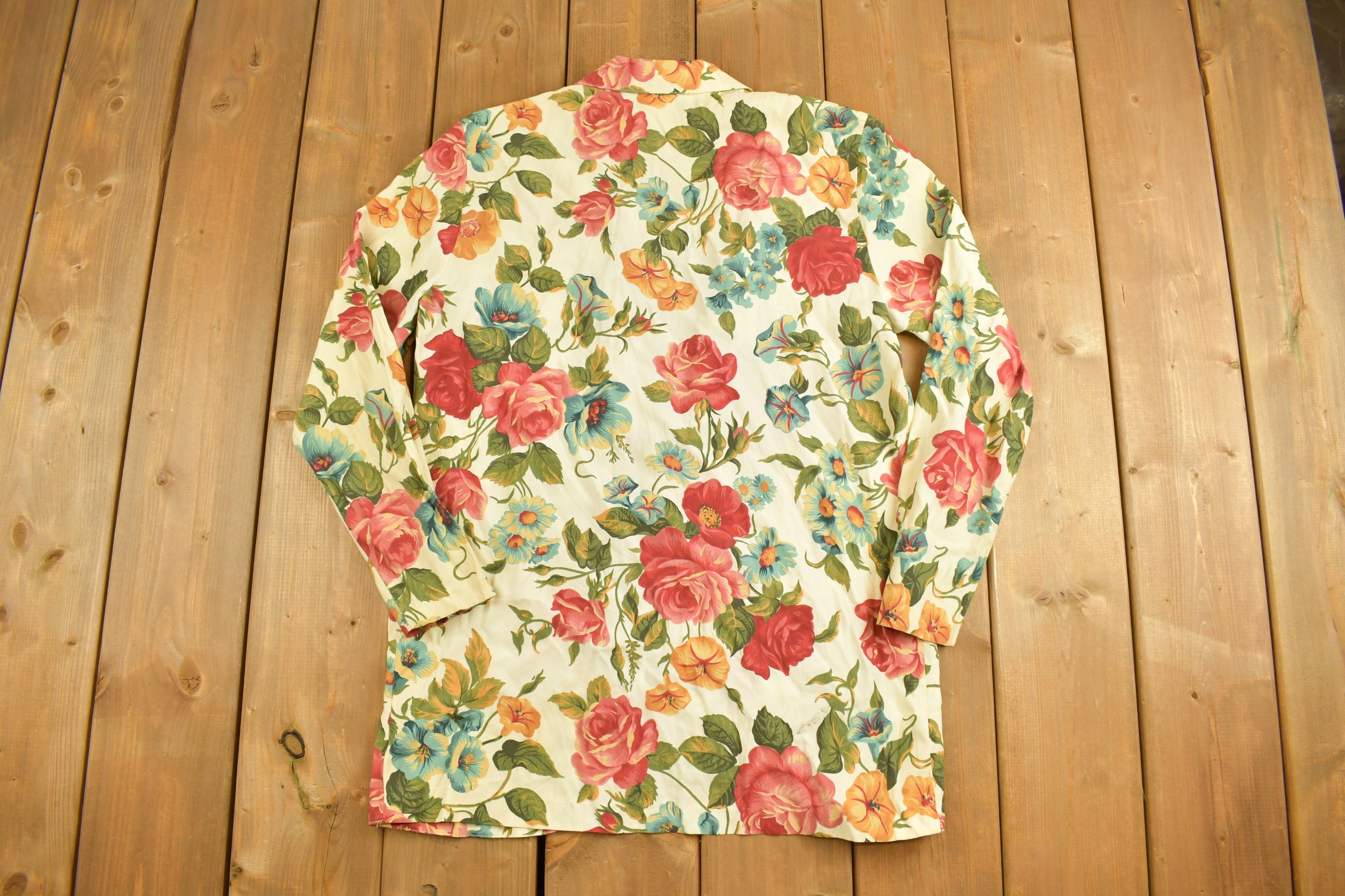 Vintage 1990s Womens Paris Sport Club Floral Theme Button Up Shirt