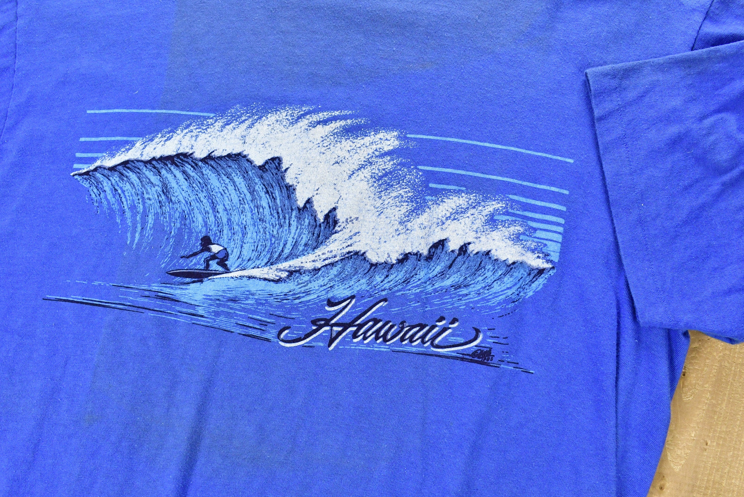 Vintage 1983 Hawaii Surfing Graphic Souvenir T Shirt