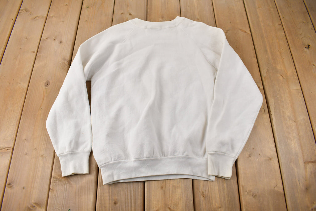 Vintage 1990s Snowy Owl Graphic Raglan Crewneck Sweatshirt Made In USA