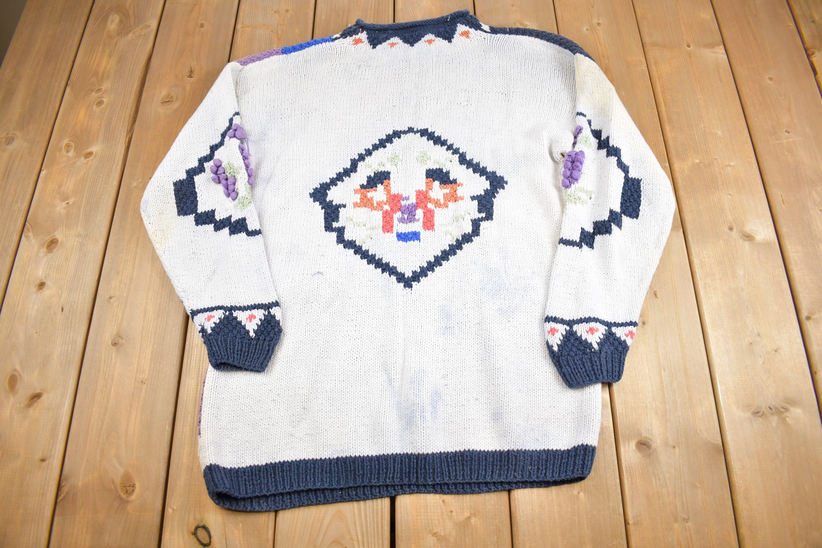 Vintage 1990s Hunt Club Southwestern Sun Theme Knit Sweater