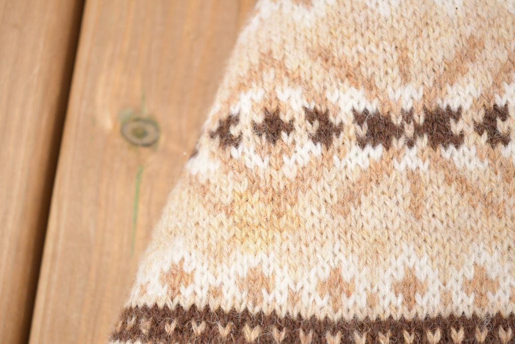 Vintage 1990s Susan Bristol Curling Knitted Sweater