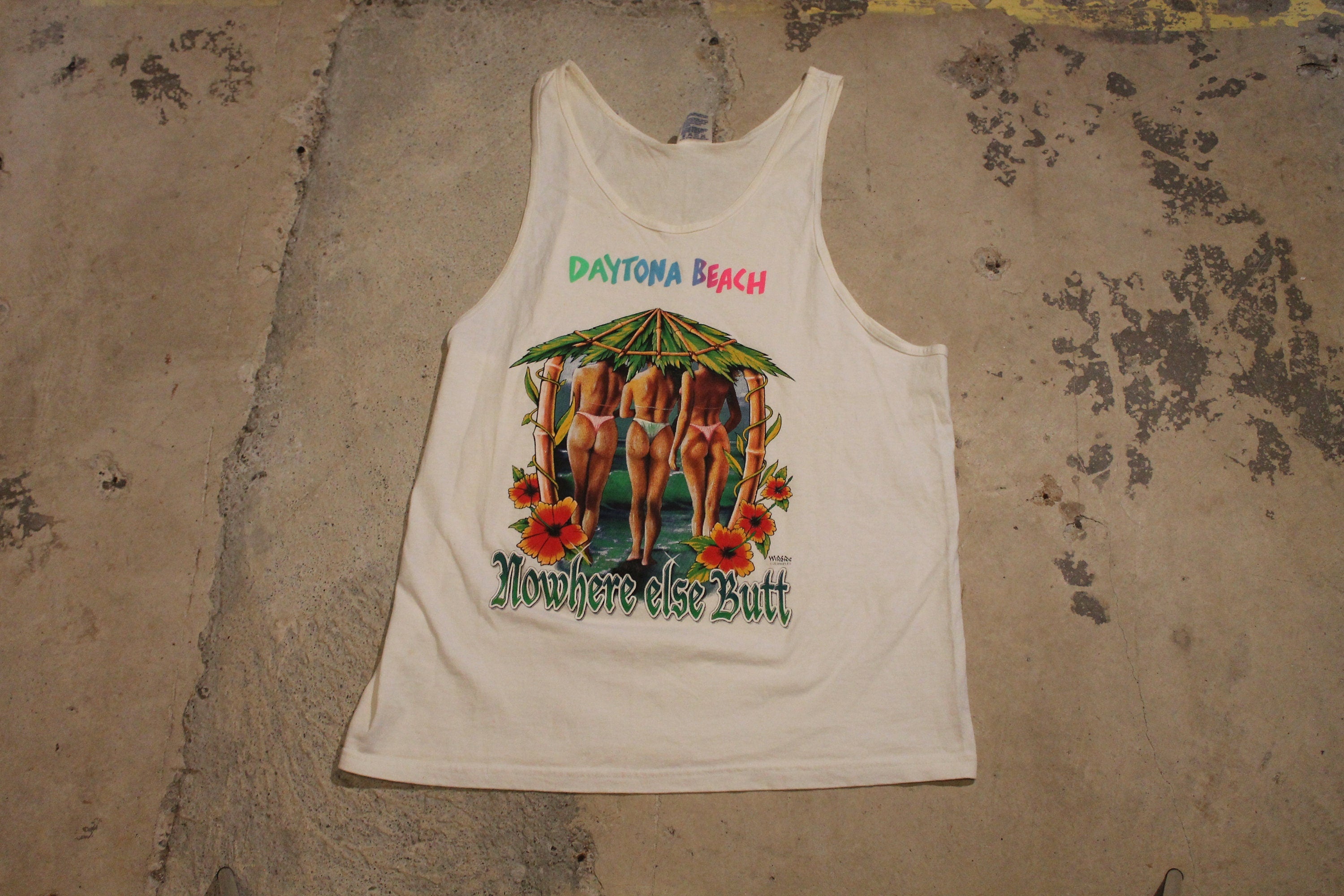 Vintage 1990s Daytona Beach Florida Nowhere Else Butt Graphic Tank Top