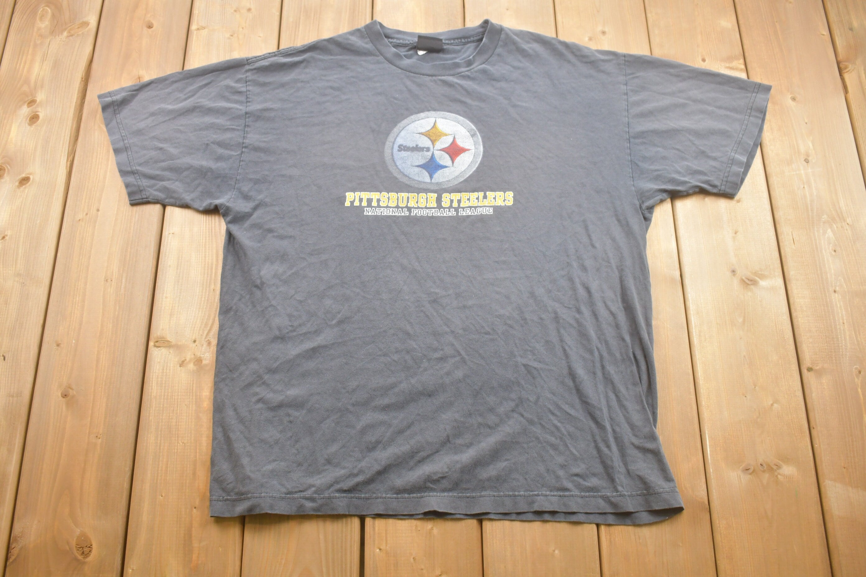 Vintage 1990s Pittsburgh Steelers NFL T-Shirt