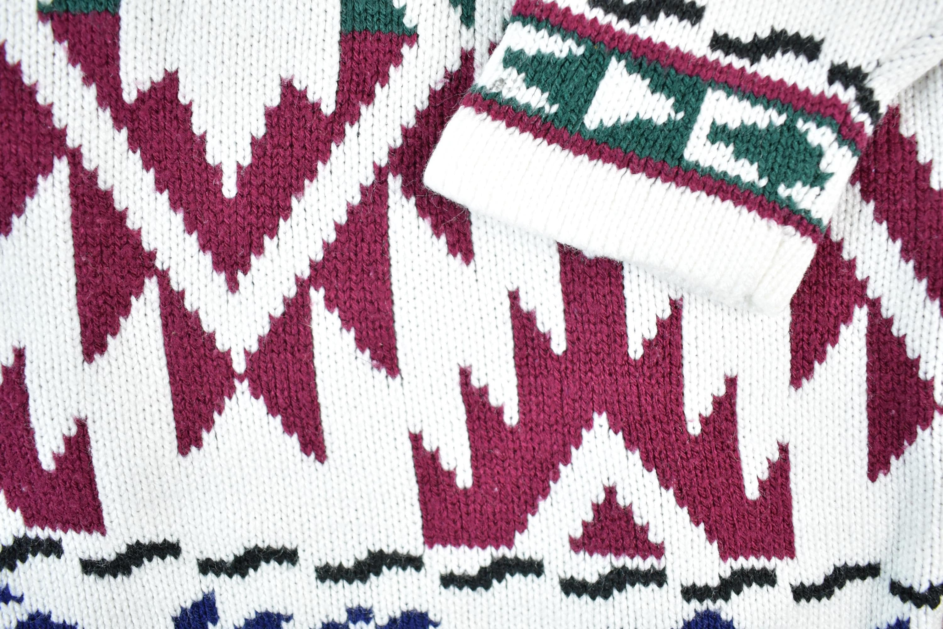 Vintage 1990s S Louis Knit Abstract Pattern Holiday Crewneck Sweater Mens XL