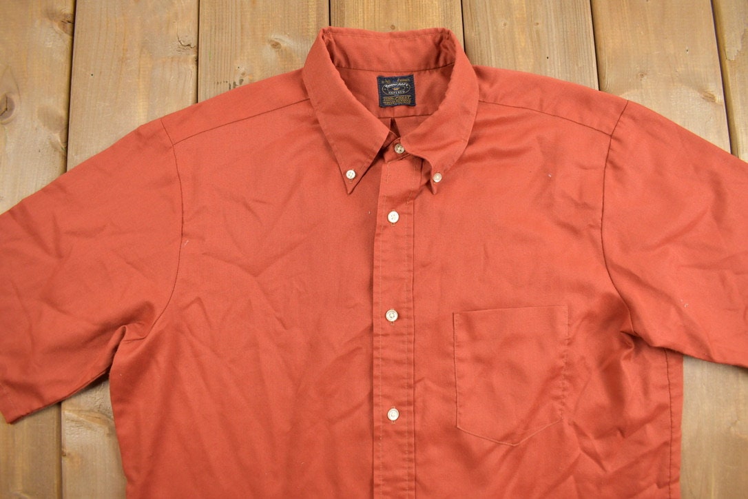 Vintage 1990s Towncraft Tapered Blank Short Sleeve Button Up Shirt