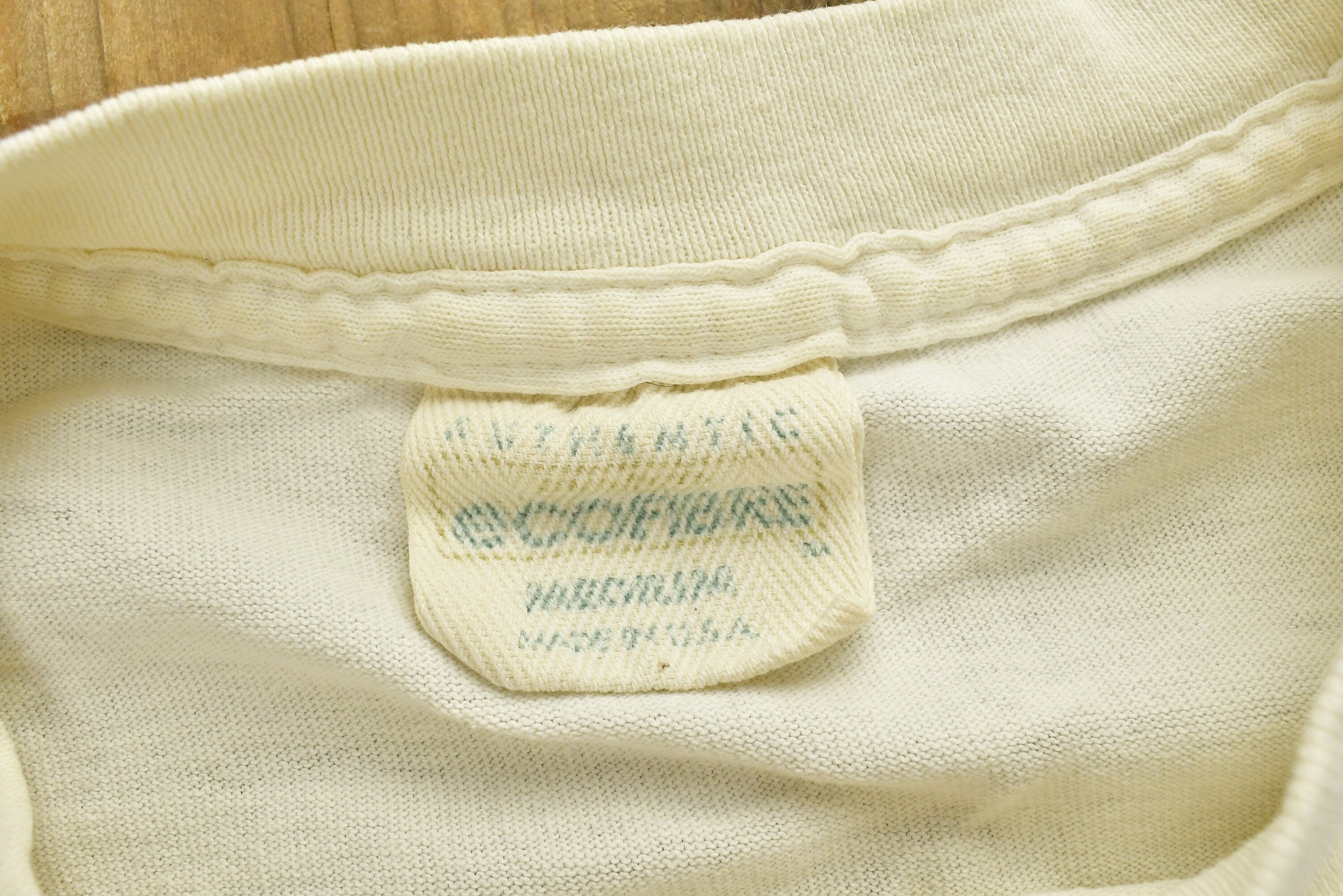 Vintage 1990s Hernder Estate Wines T-Shirt