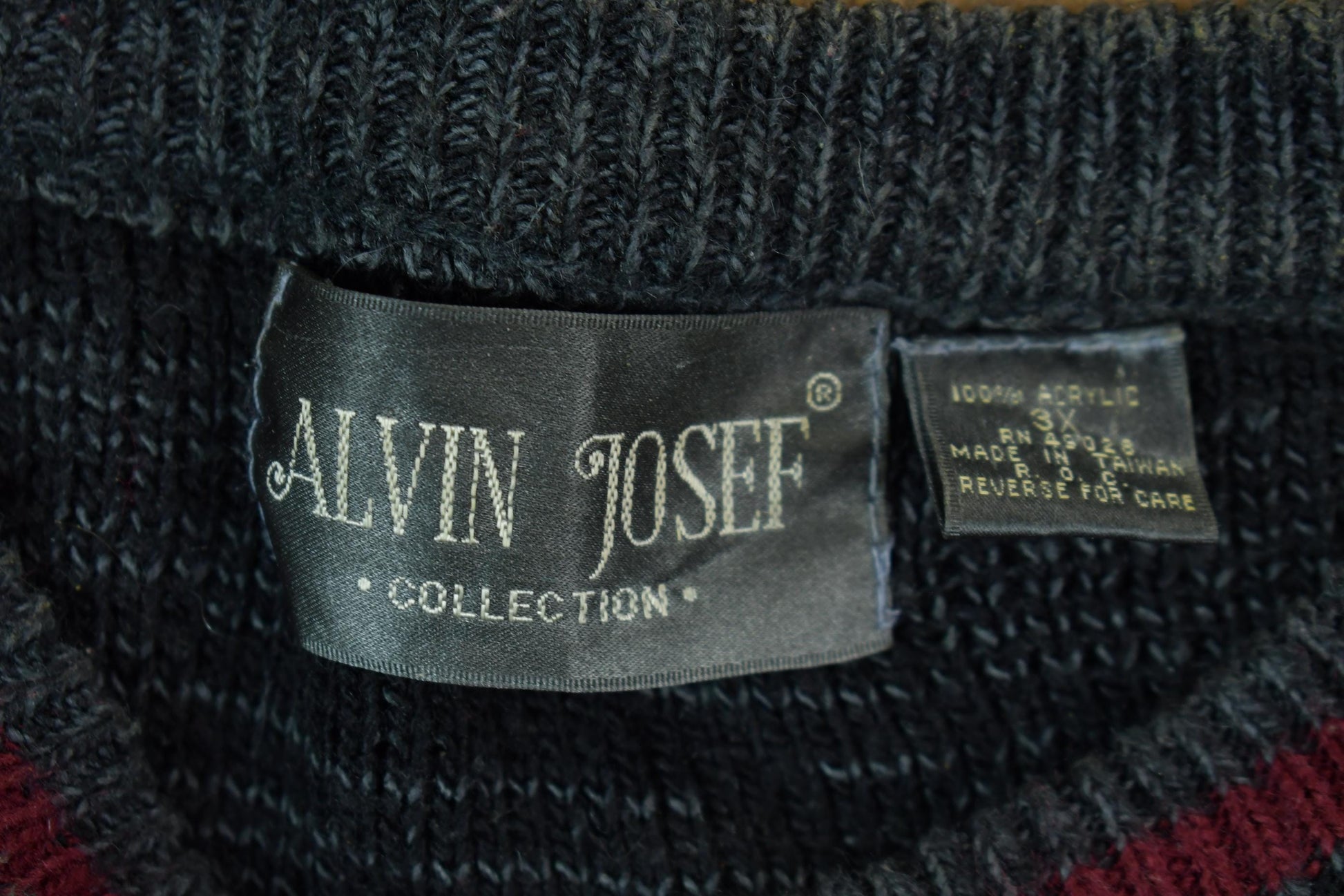 Vintage 1990s Alvin Josef Knit Crewneck Sweater