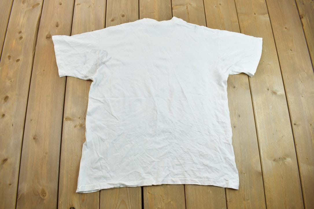 Vintage 1990s New York City 5 Boroughs Souvenir Travel T-Shirt