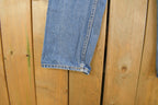 Vintage 1990s Levi's 505 Regular Straight Fit Orange Tab Denim Jeans Men's 33 x 32