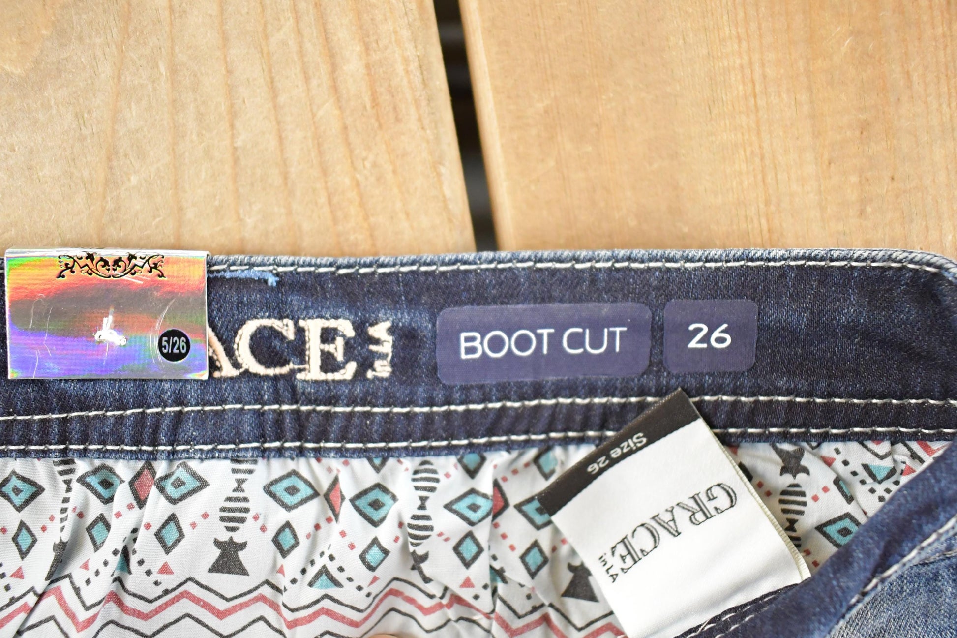 Vintage Deadstock Y2K Grace In LA Bedazzled Bootcut Low Rise Jeans Women's Size 26 x 29