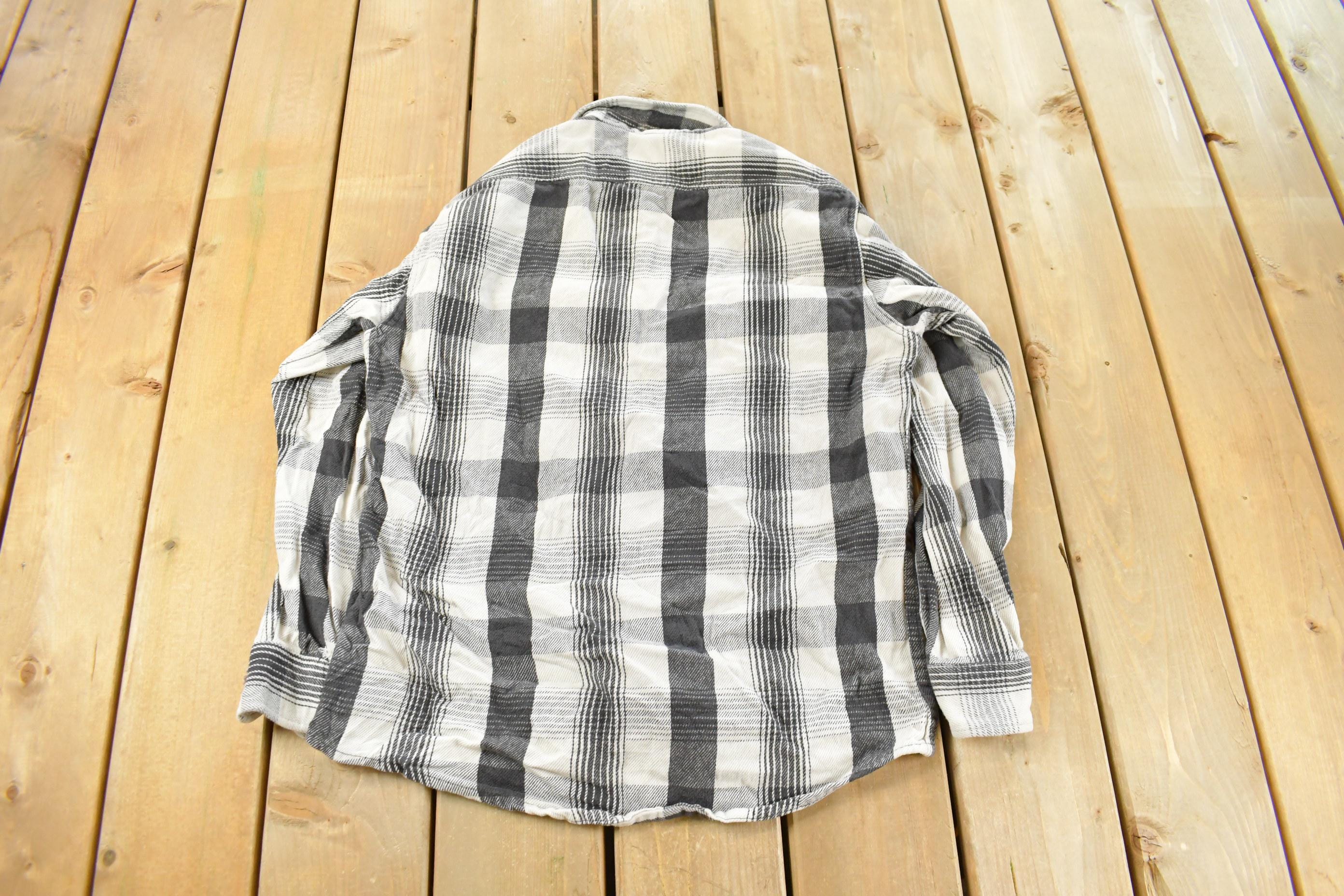 Vintage 1990s Fieldmaster Button Up Flannel Shirt Men's Medium