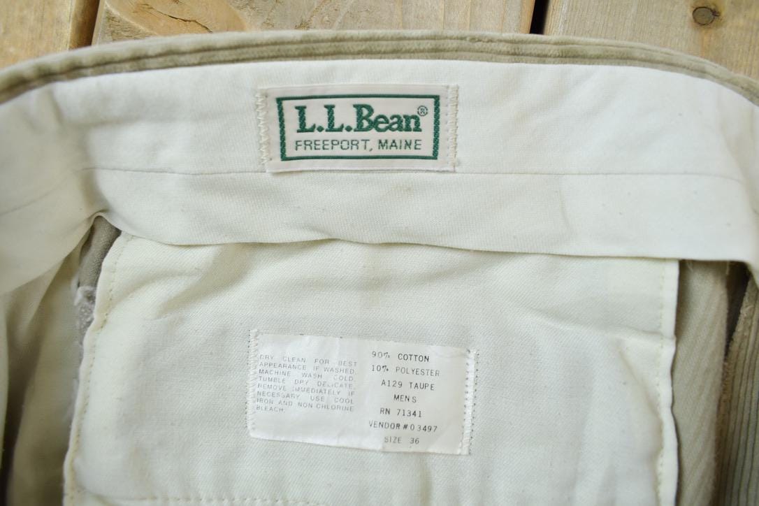 Vintage 1980s L.L. Bean Pleated Corduroy Pants Size 36 x 30