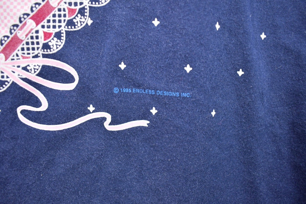 Vintage 1995 A Grandmother's Heart is Filled With Love Jerzees Graphic T-Shirt