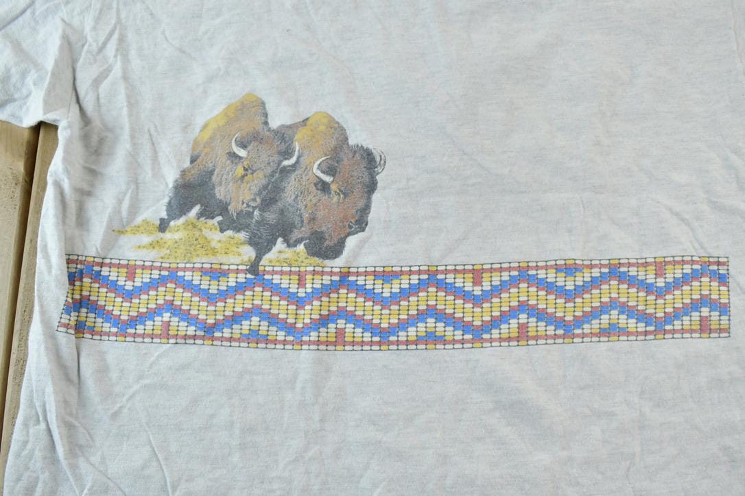 Vintage 1990s Buffalo Soldiers AOP Custer SD Souvenir Single Stitch Graphic Print T-Shirt