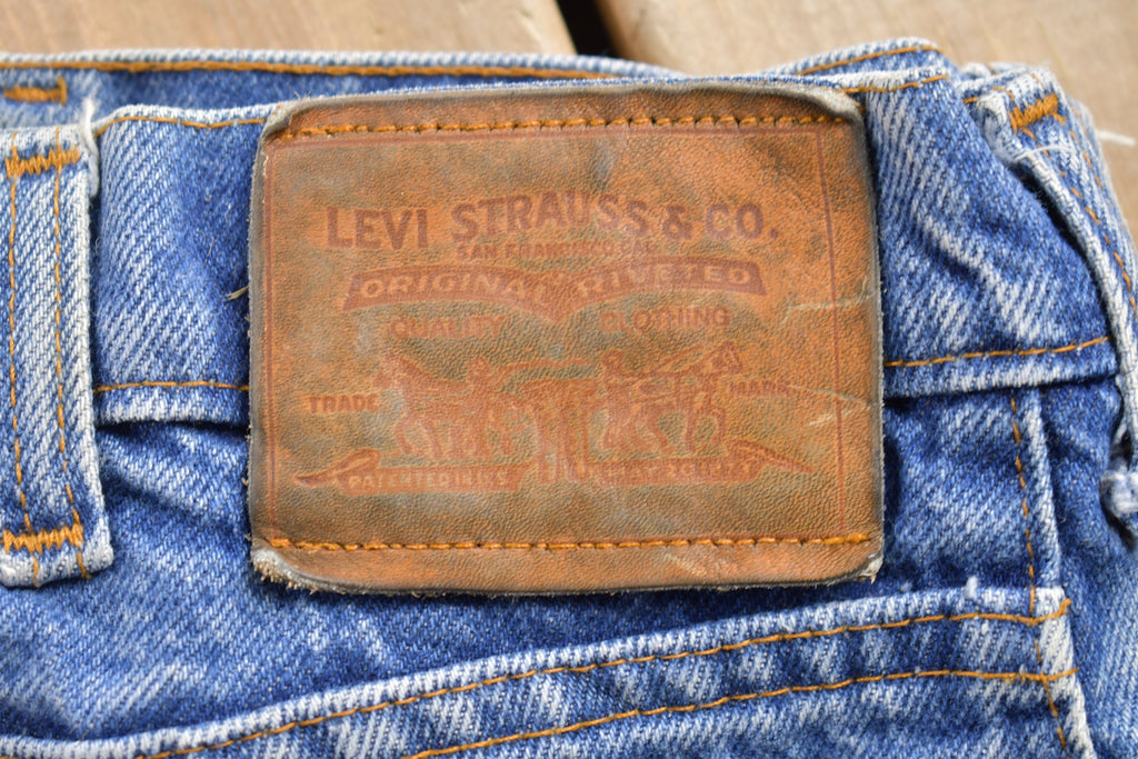 Vintage 1990s Levi's Leather Tab Jeans Size 34 x 31