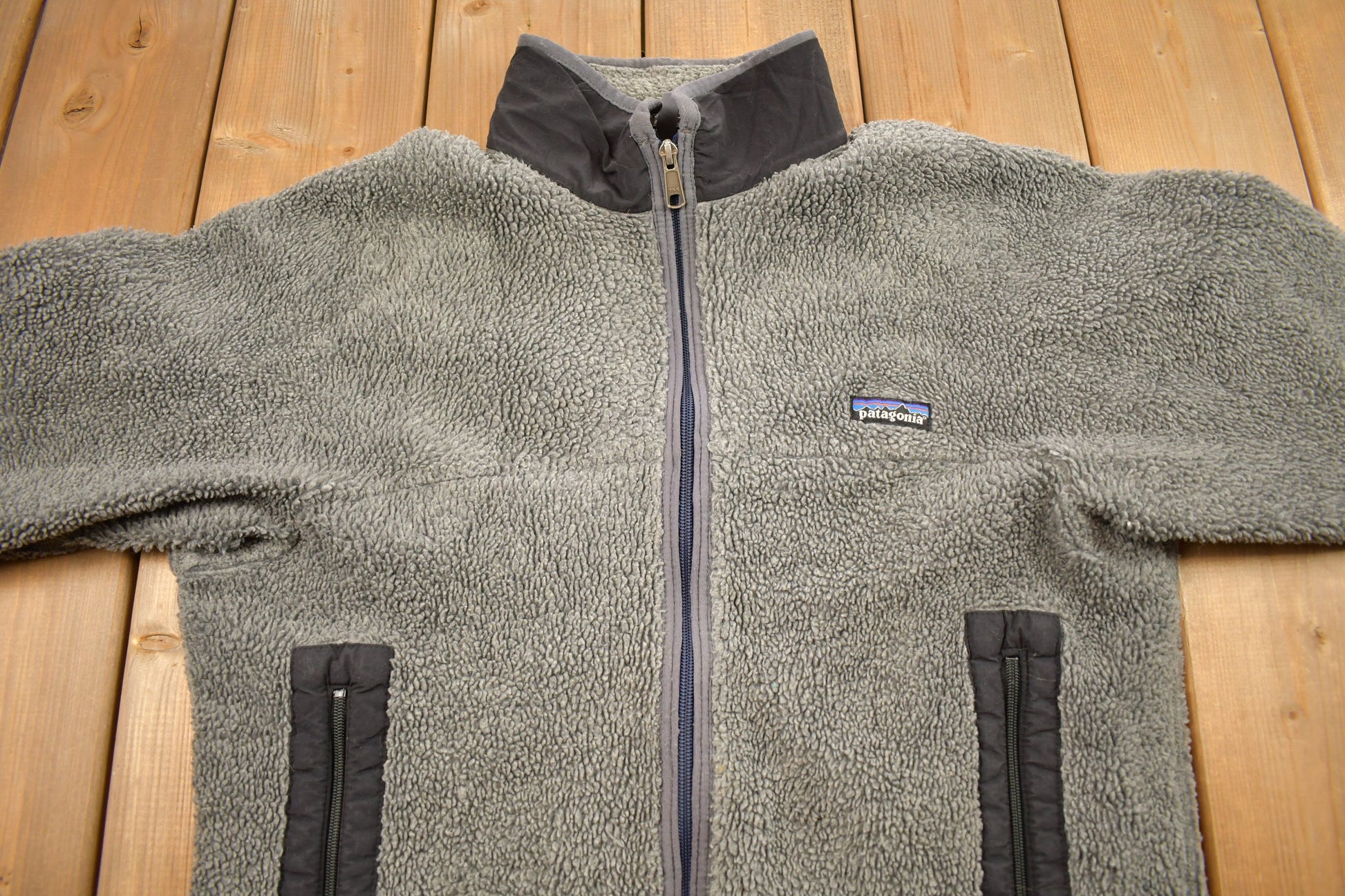 Vintage 1990s Patagonia Deep Pile Fleece Zip Up Sweater