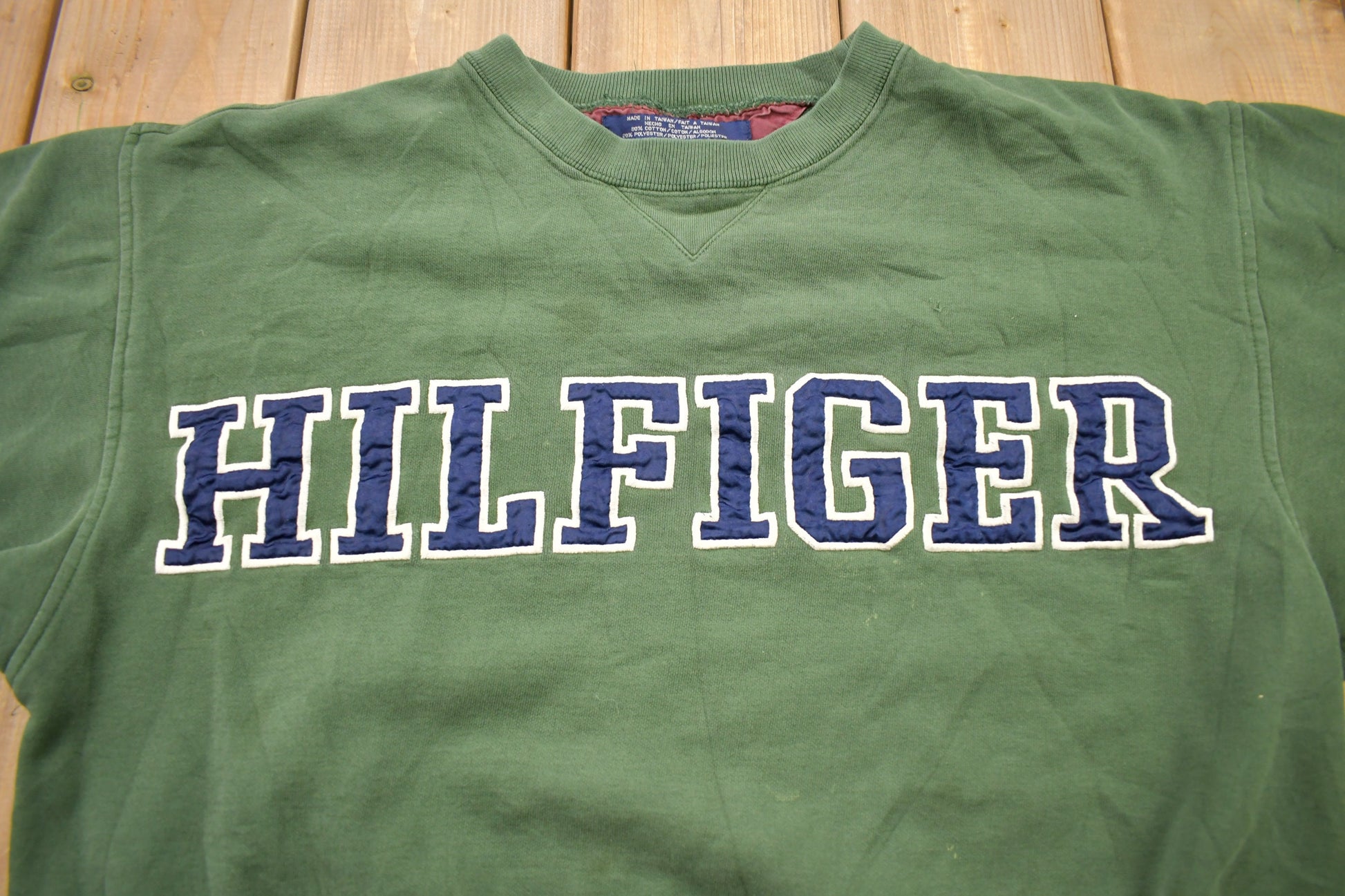 Vintage 1990s Tommy Hilfiger Embroidered Crewneck Sweatshirt