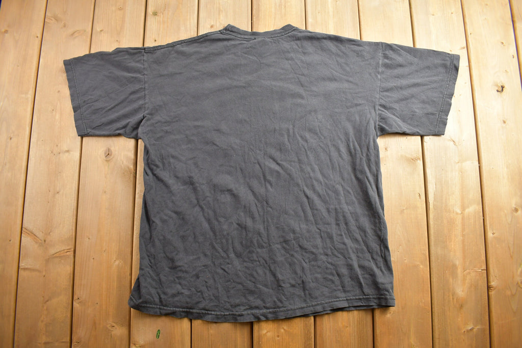 Vintage 1990s Trick Or Treat Looney Toons Cartoon T-Shirt  90s Graphic Tee  TV Promo T Shirt