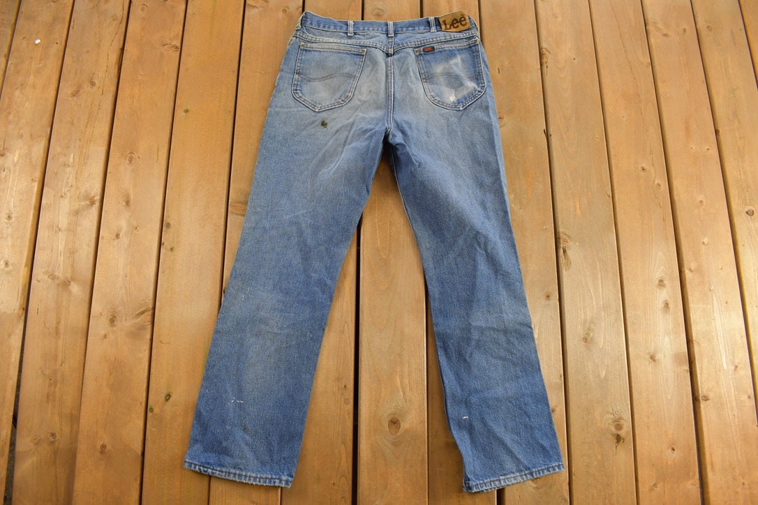 Vintage 1980s LEE Blue Jeans Size 34 x 30 / Streetwear Fashion / Denim / Made In USA / 80s / Lee Denim