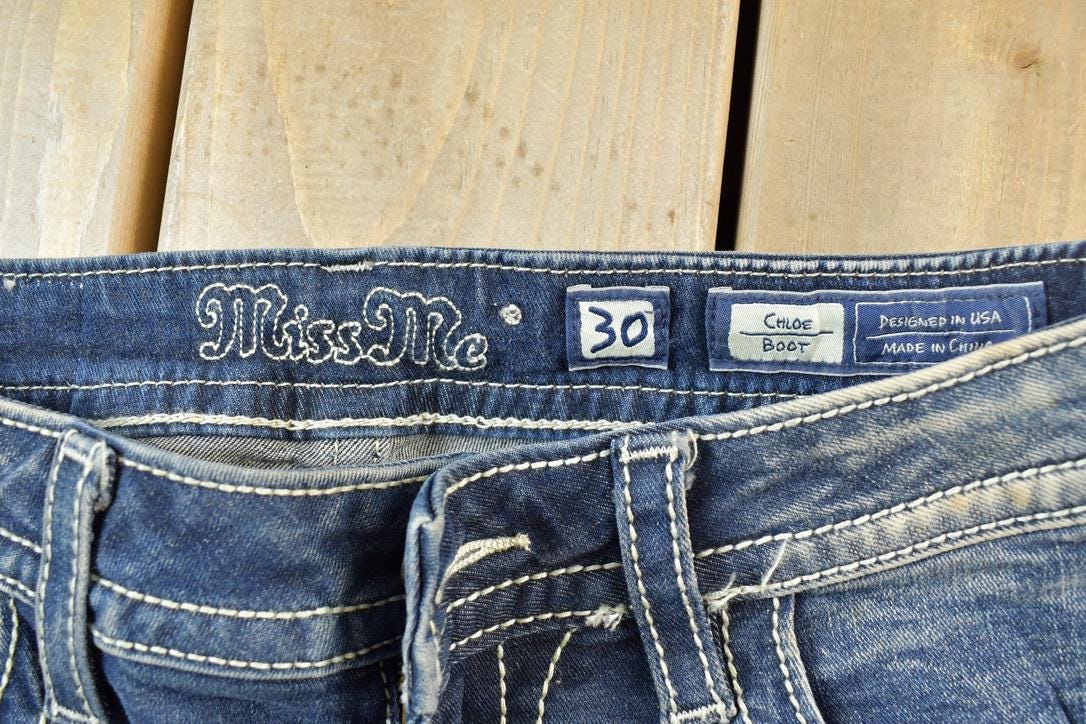 Vintage Y2K Miss Me Bedazzled Low Rise Jeans Size 30x31