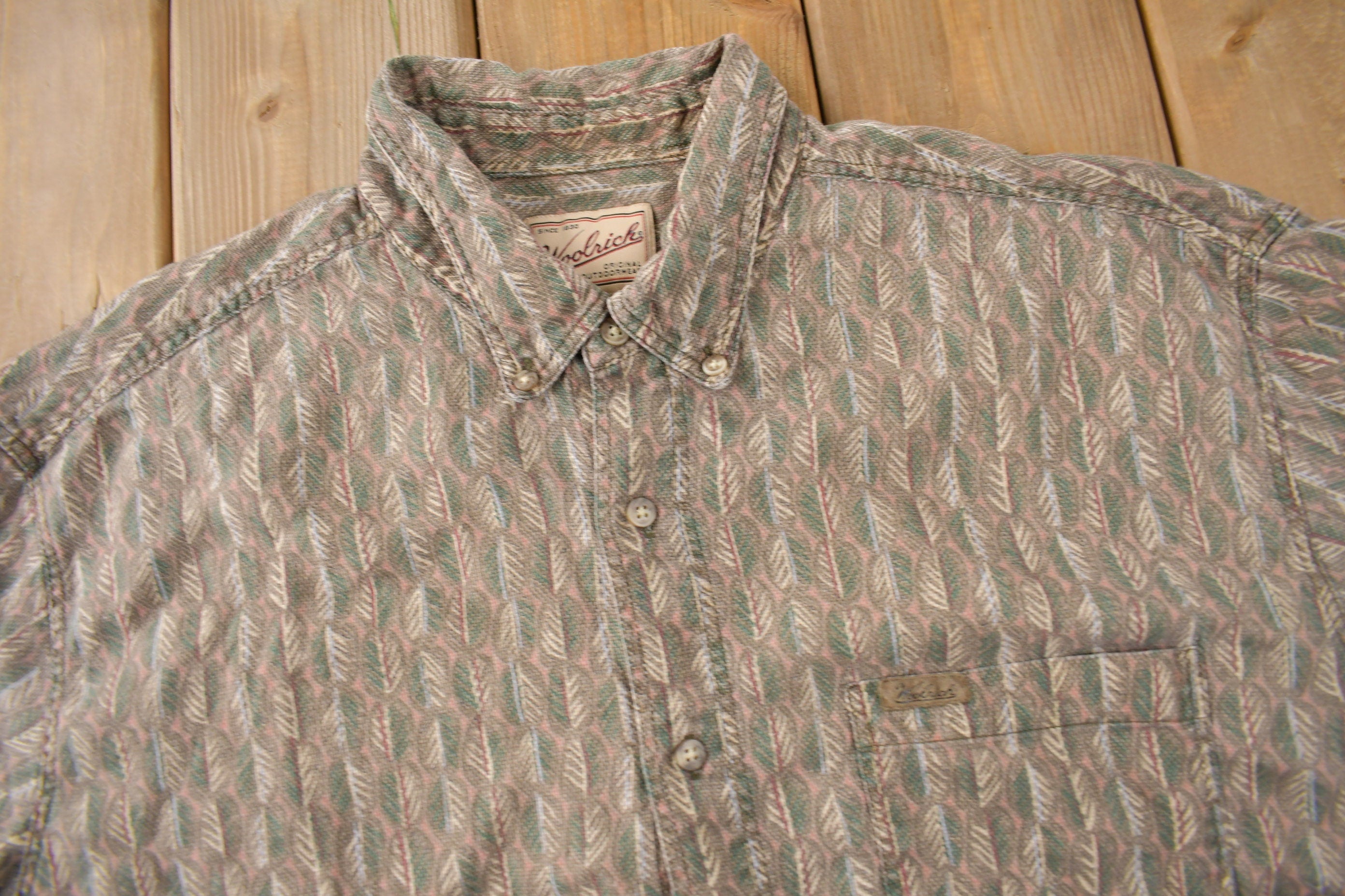 Vintage 1990s Woolrich All Over Print Button Up Shirt Size XL