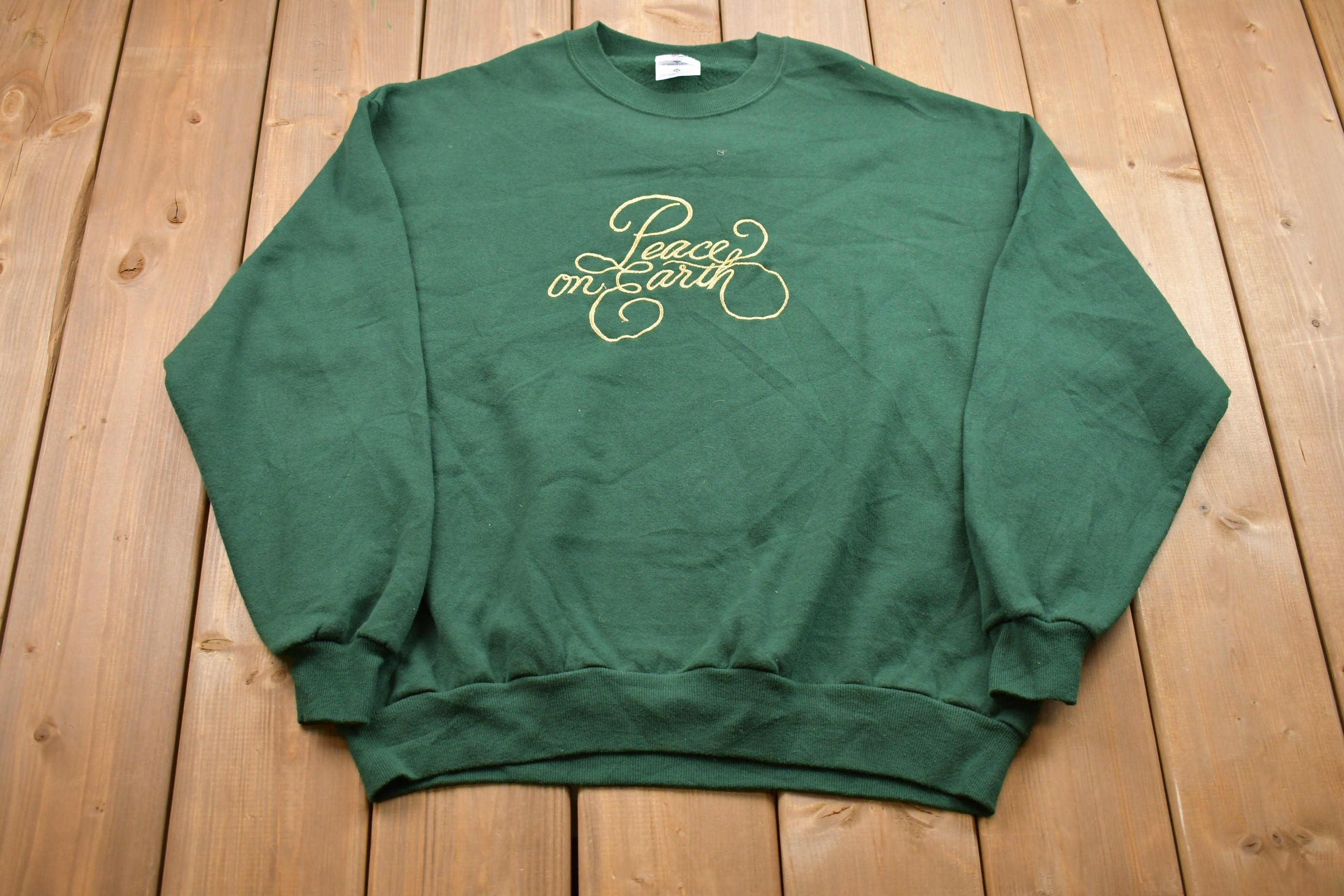 Vintage 1990s Peace On Earth Embroidered Crewneck Sweatshirt