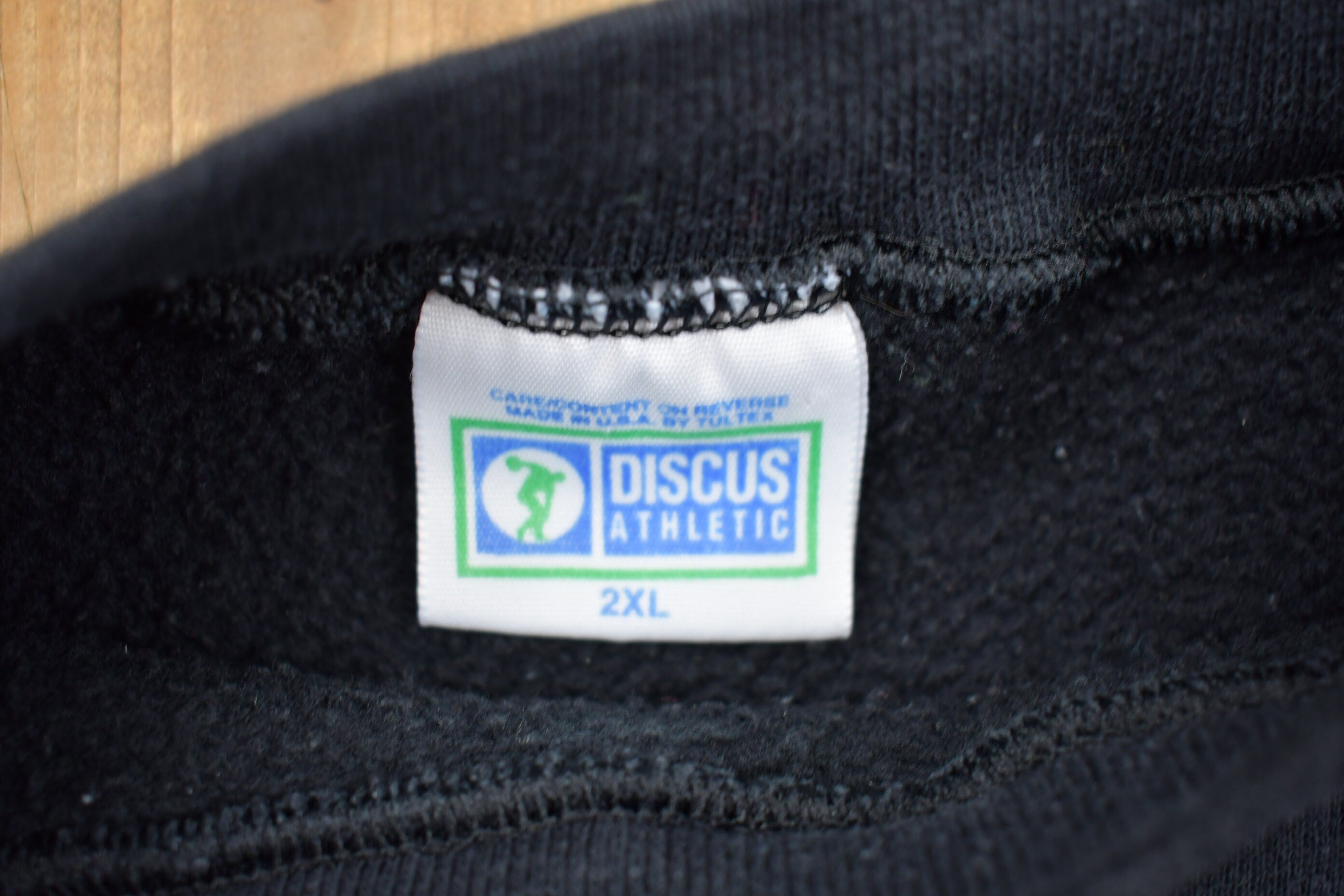 Vintage 1990s Blank Black Crewneck Sweatshirt