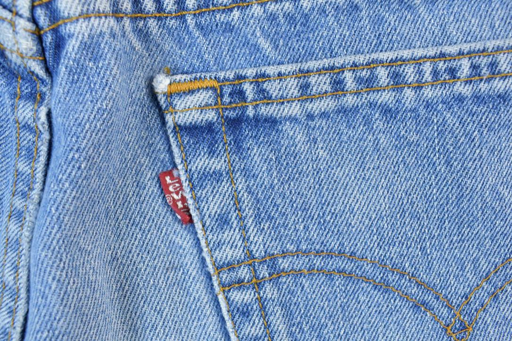 Vintage 1990s Levi Strauss Red Tab Denim Jeans Size 36 x 27