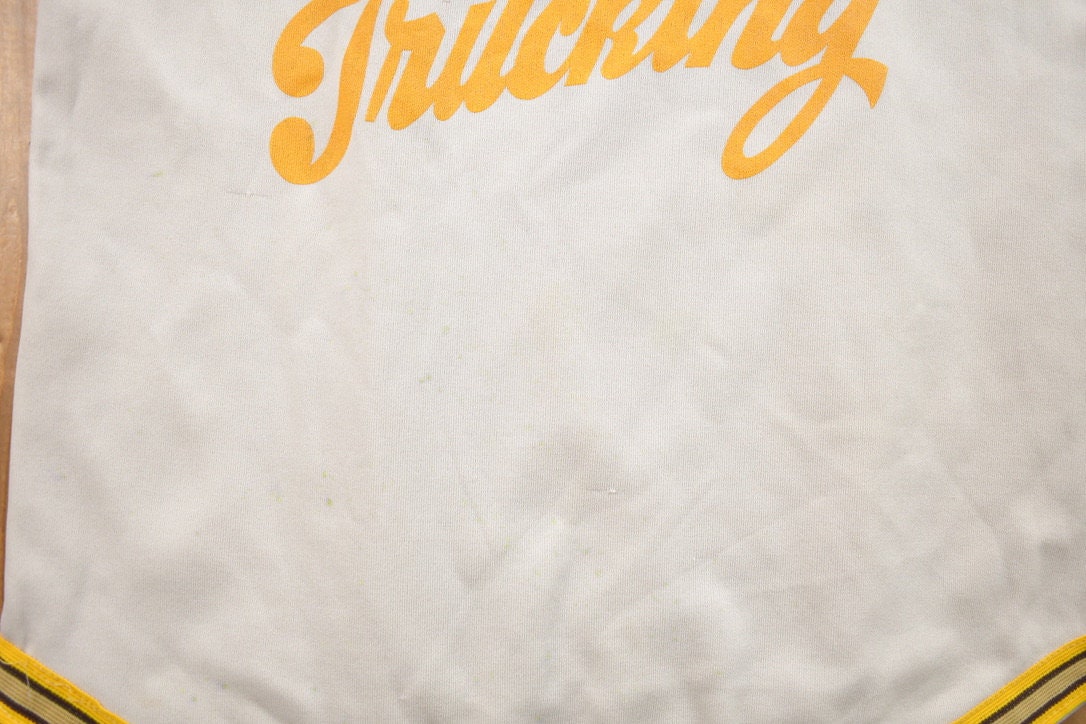 Vintage 1960s Patton Trucking JerseyGraphic T-Shirt