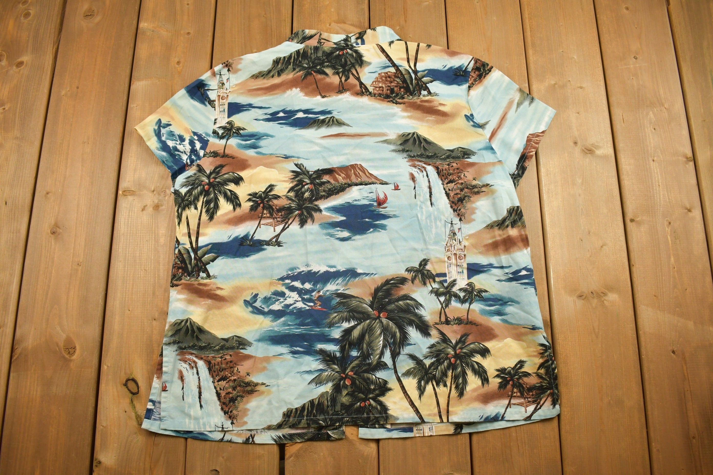 Vintage 1970s Hawaiian Original Button Up Shirt