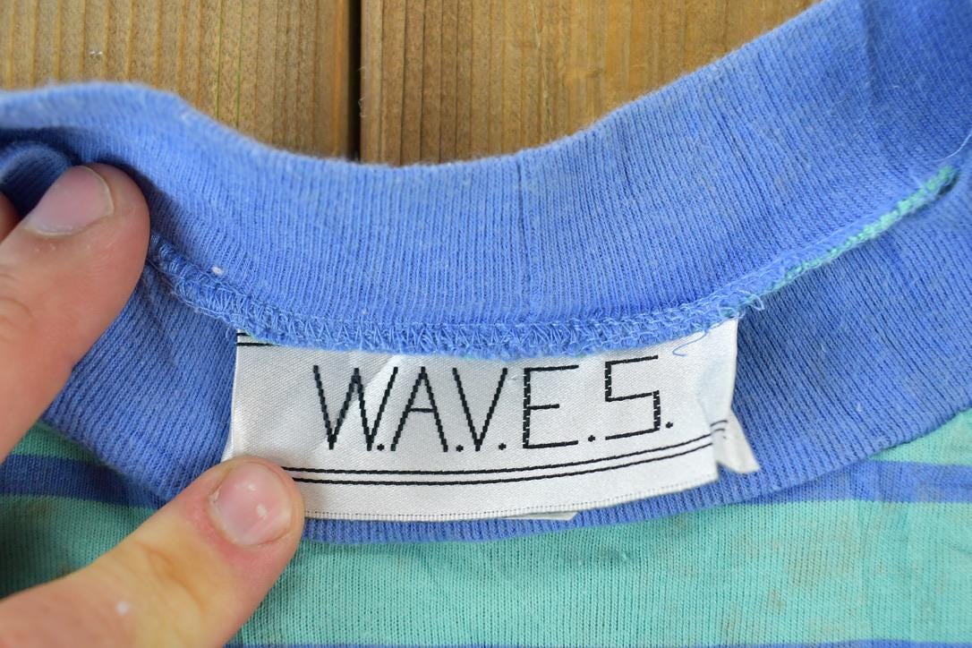 Vintage 1990s Waves Striped Single Stitch T-Shirt