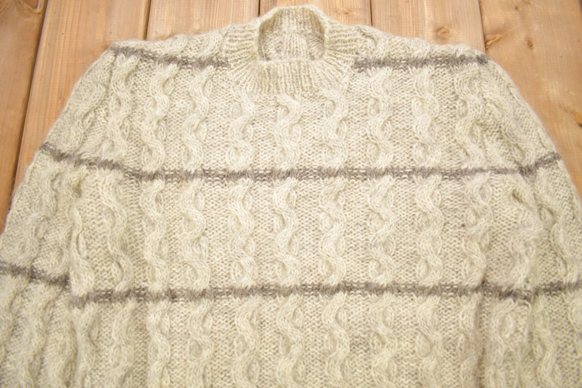 Vintage 1980s 100% Wool Cable Knit Sweater