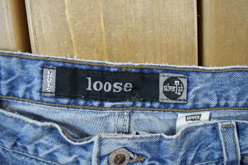Vintage 1990s Levi Silver Tab Straight Loose Jeans Size 34 x 33